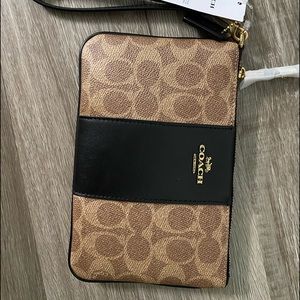 NWT Coach Wristlet